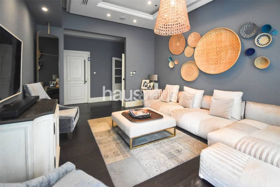 Fully Upgraded | Two Tremendous Terraces | Vacant Fully Upgraded | Two Tremendous Terraces | Vacant