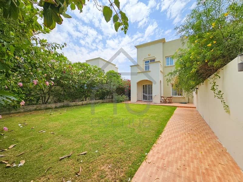 Stunning Garden  | Immaculate Condition  | Available July
