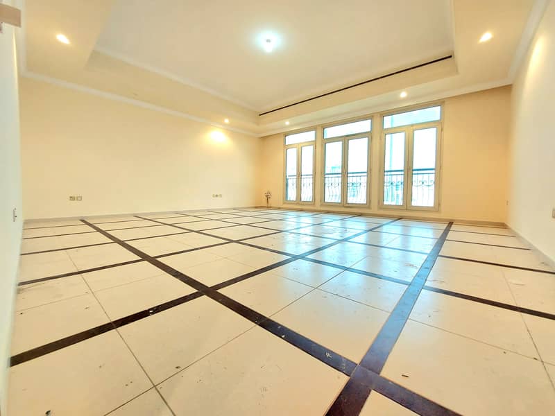 Spacious Size  4 Bedroom Hall With Gym Swimming pool Basement Parking Maidroom Laundry Room Apartment At Al Muroor Road For 118k