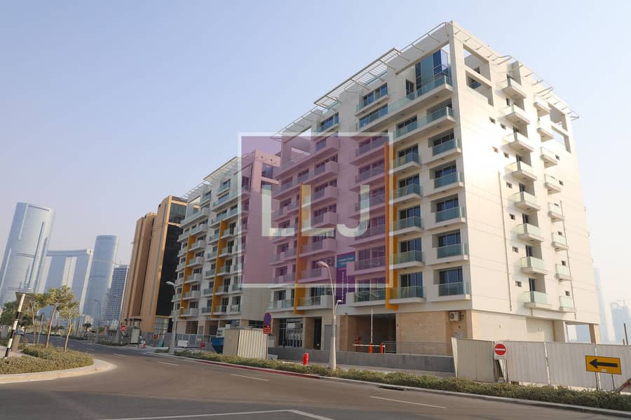 Located at heart of Reem|Great  Area Call Us Now