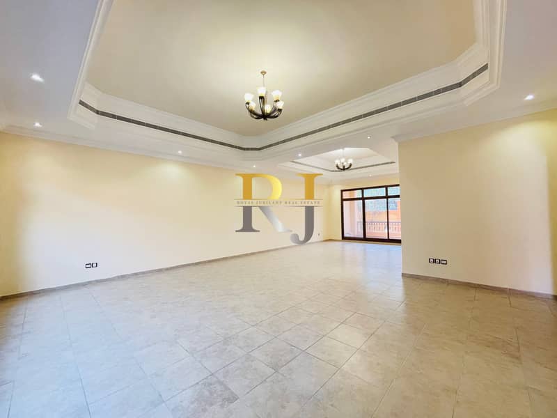 You Can Buy Your Royal Jubilant In Less Price At Perfect Location You Can Buy Your Royal Jubilant In Less Price At Perfect Location