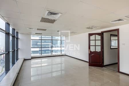 Office for Rent in Barsha Heights (Tecom), Dubai - Fitted Spacious Office in Prime Location