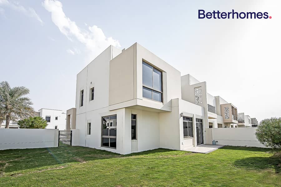 Large Corner Plot | Available Sept | Close To Pool Large Corner Plot | Available Sept | Close To Pool