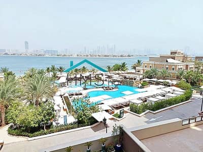 2 Bedroom Flat for Rent in Palm Jumeirah, Dubai - Vacant | Palm Facing Views | Spacious Unit