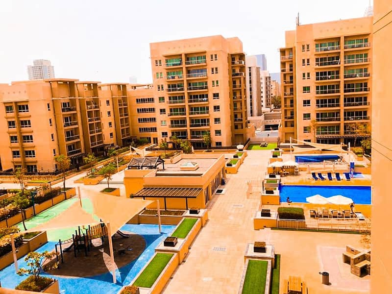 2 BR Apartment | High Floor | Pool View 2 BR Apartment | High Floor | Pool View