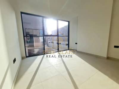 Great Deal| Brand New Unit| Prime Location