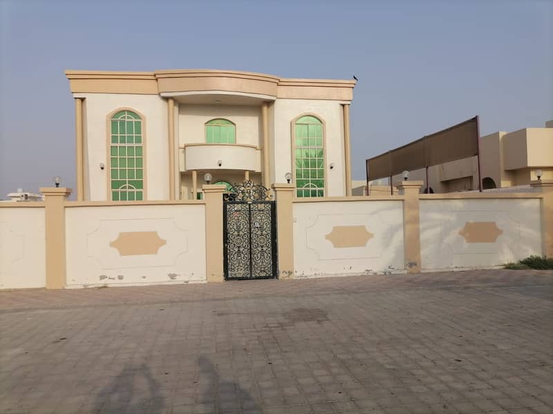 Villa for sale in the Mushairif area, a large area, a great location, and a reasonable price