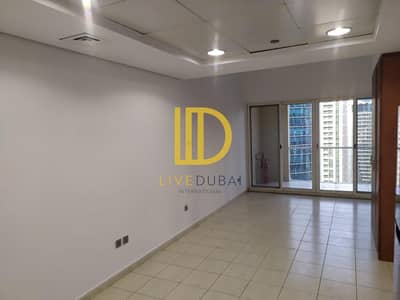 Studio for Rent in Jumeirah Lake Towers (JLT), Dubai - Unfurnished | Parking |  Vacant | Lake VIew