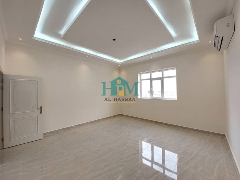 1st Tenancy 2Bedroom With Separate Majlis With Well Décor At Madinat Al Riyadh.