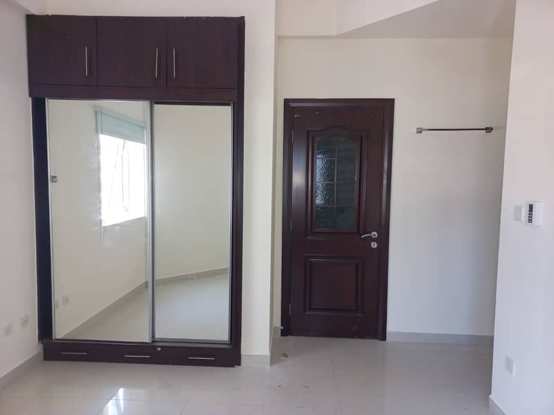 STUDIO CONVERED TO 1BHK/CLOSE TO METRO/12 PAYMENTS STUDIO CONVERED TO 1BHK/CLOSE TO METRO/12 PAYMENTS