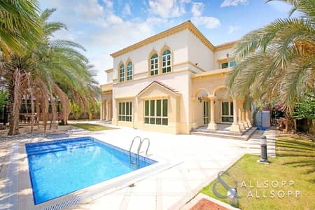 4 Bedroom Villa for Rent in Jumeirah Islands, Dubai - Four Bedroom | Lake View | Private Pool