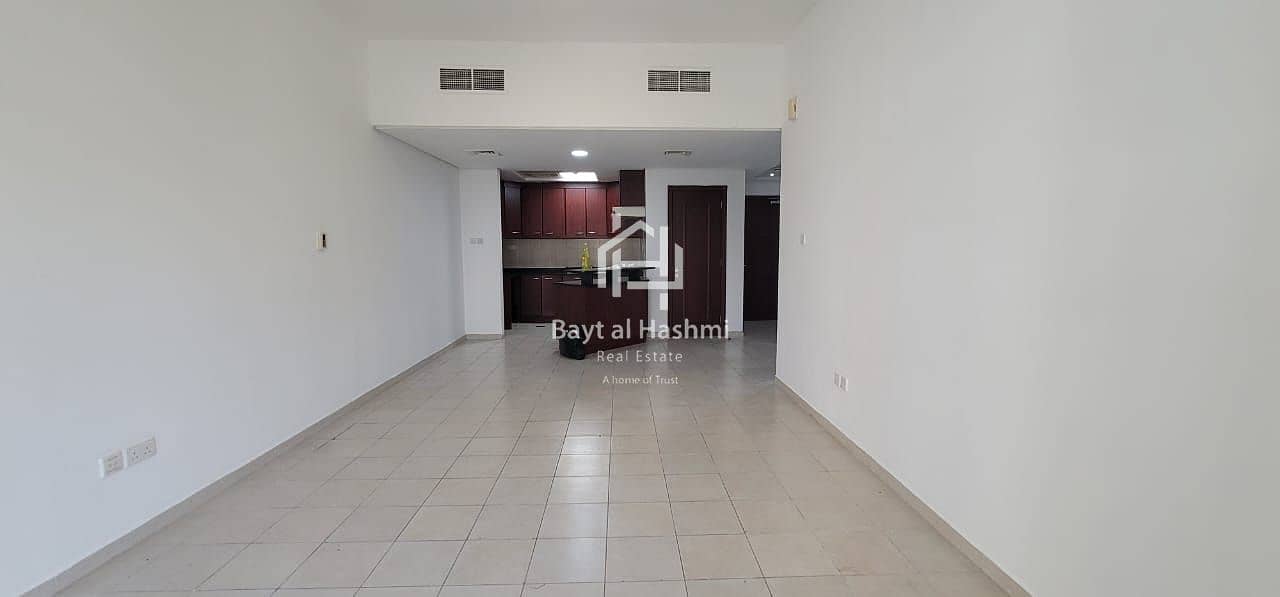 Spacious 1 Bedroom for Sale Next to Metro Spacious 1 Bedroom for Sale Next to Metro