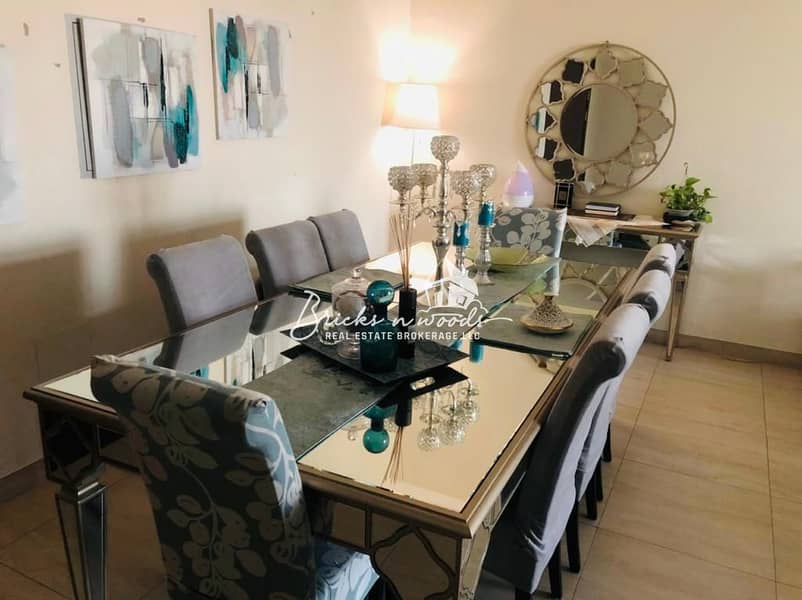 VERY SPACIOUS APARTMENT | NEAR METRO | CLOSE KITCHEN | HUGE LAYOUT VERY SPACIOUS APARTMENT | NEAR METRO | CLOSE KITCHEN | HUGE LAYOUT