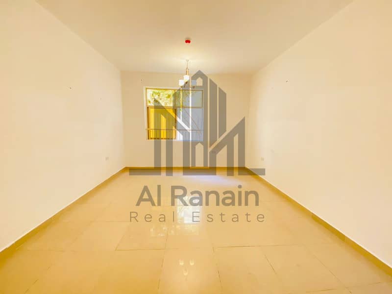 شقة في الخبیصي 3 غرف 42000 درهم - 6789366