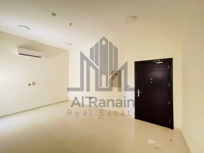Квартира в Аль Мувайджи, 2 cпальни, 31000 AED - 6090688