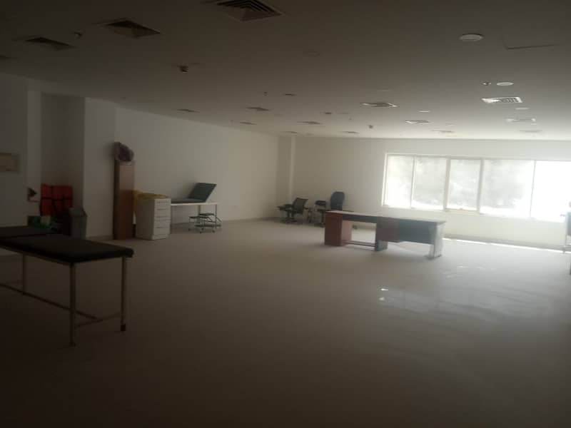 مبنی تجاري في جبل علي 313425 درهم - 7726856 مبنی تجاري في جبل علي 313425 درهم - 7726856