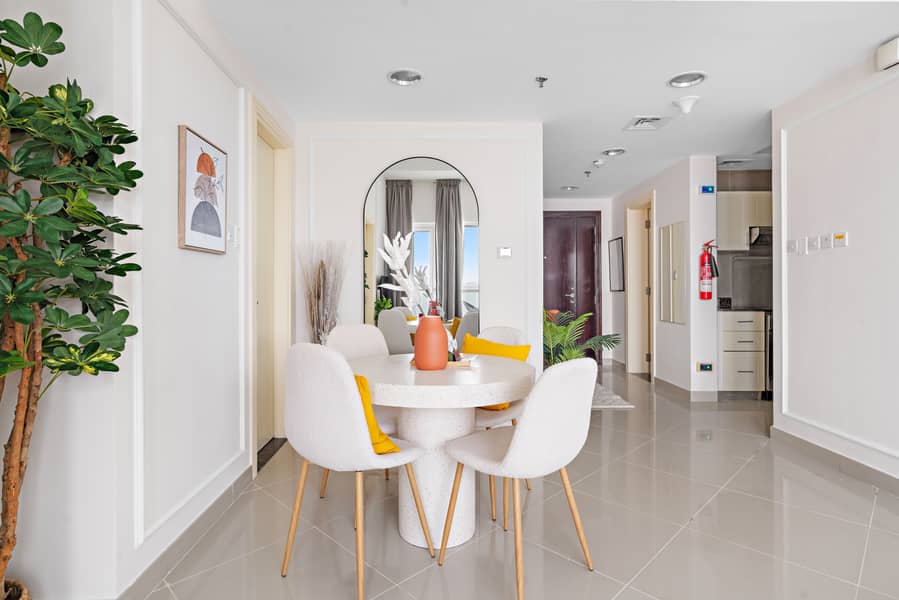 5 Living room