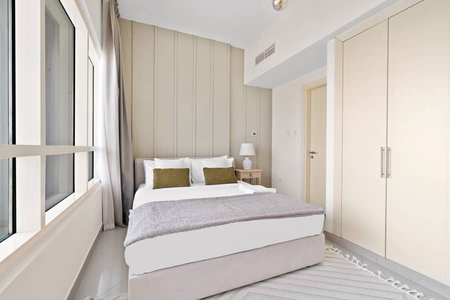 16 Bedroom