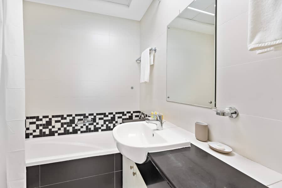 19 Bathroom