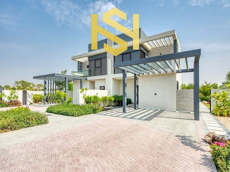 4 bedroom villa in a private community with amazing facilities close to Mall of the Emirates