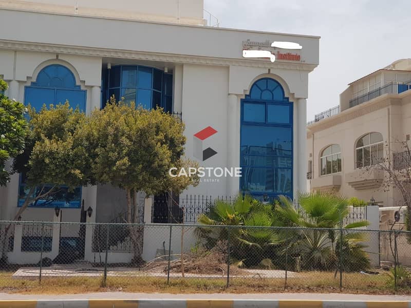 فيلا تجارية في الكرامة 299999 درهم - 7729191 فيلا تجارية في الكرامة 299999 درهم - 7729191