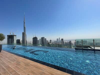 2 Bedroom Apartment for Rent in Business Bay, Dubai - Infinity Pool with Burj Khalifa View | High Floor