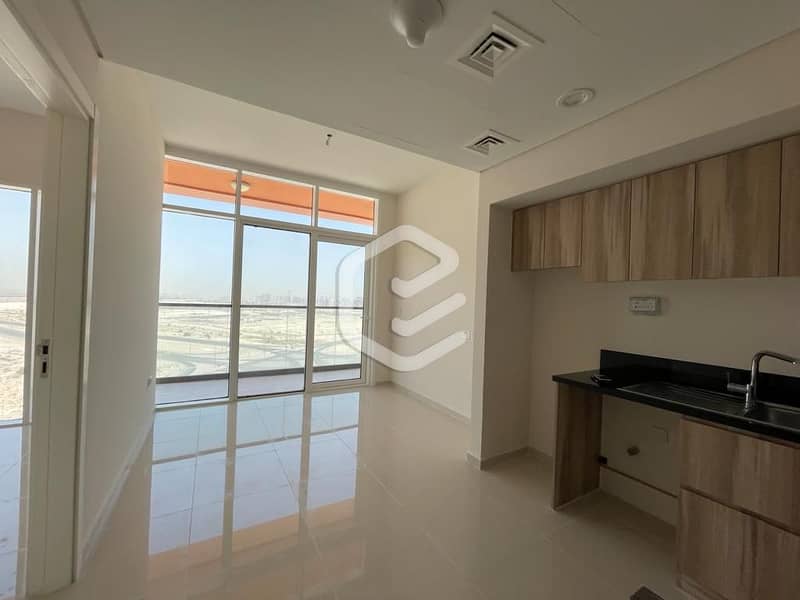 Golf View | Modern 1BR | High Floor