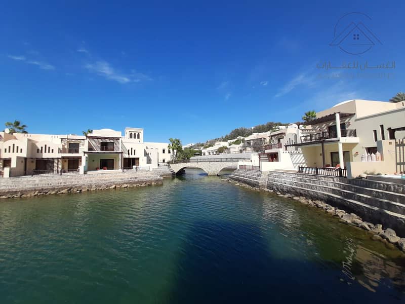 Magnificent 2Rooms Over the Water Hotel Villa Magnificent 2Rooms Over the Water Hotel Villa