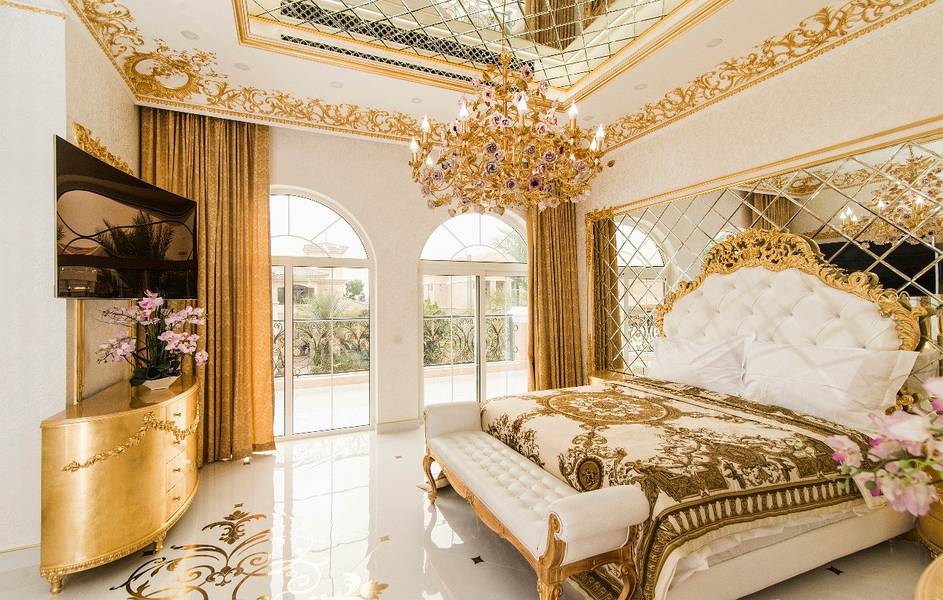 Ultra luxury 5 BR Villa in The Palm Jumeirah for Sale