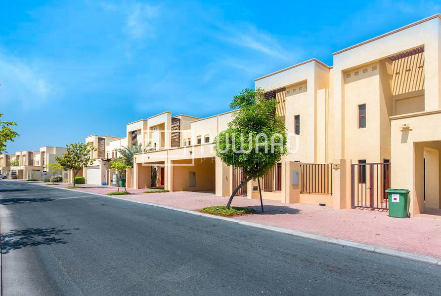 3 BHK TownHouse for Rent in Mina Al Arab!