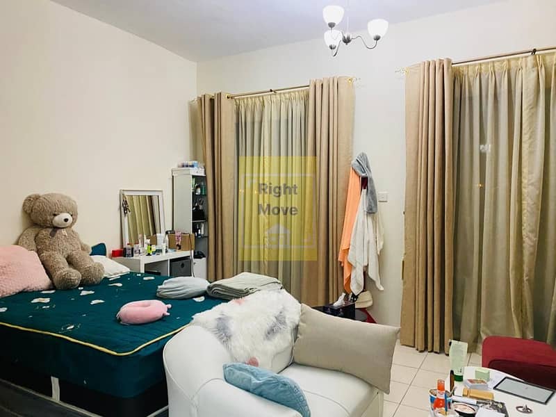 VACANT STUDIO WITH BALCONY IN SPAIN CLUSTER FOR SALE VACANT STUDIO WITH BALCONY IN SPAIN CLUSTER FOR SALE