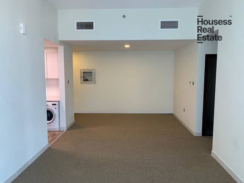 Spacious 3BR | Well Maintained | Glitz Residence Spacious 3BR | Well Maintained | Glitz Residence