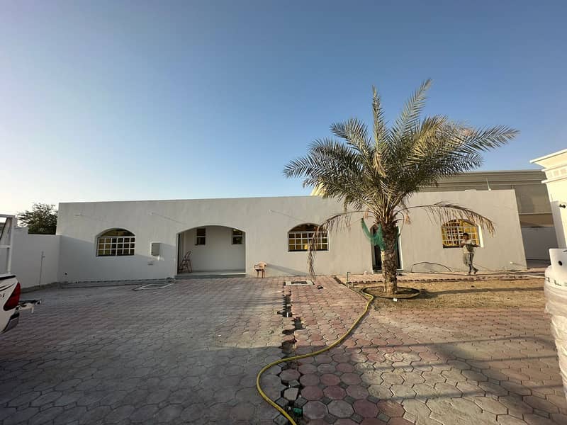 Вилла в Над Аль Хамар, 6 спален, 220000 AED - 7550029