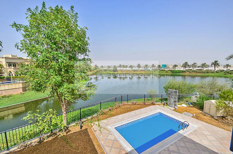 Stunning Lake View Huge Plot Easy Access