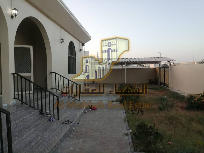 For rent villa in Musherif (citizen electricity) and air conditioners