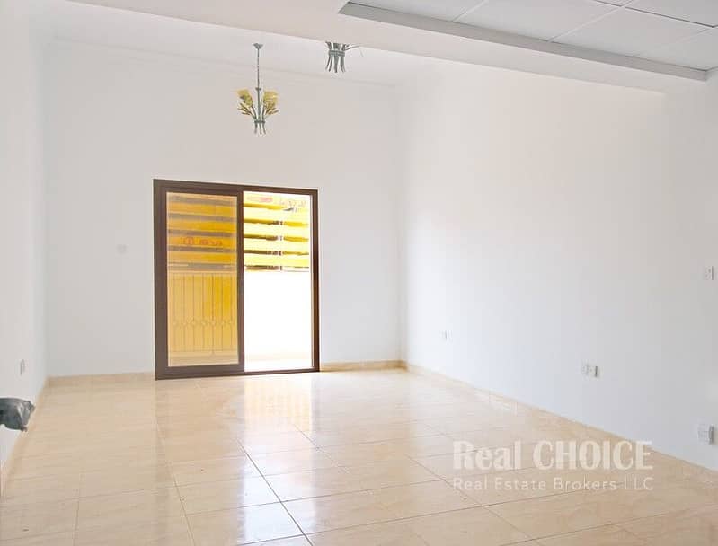 Spacious 1BR |Low Floor | With Balcony | Community View Spacious 1BR |Low Floor | With Balcony | Community View
