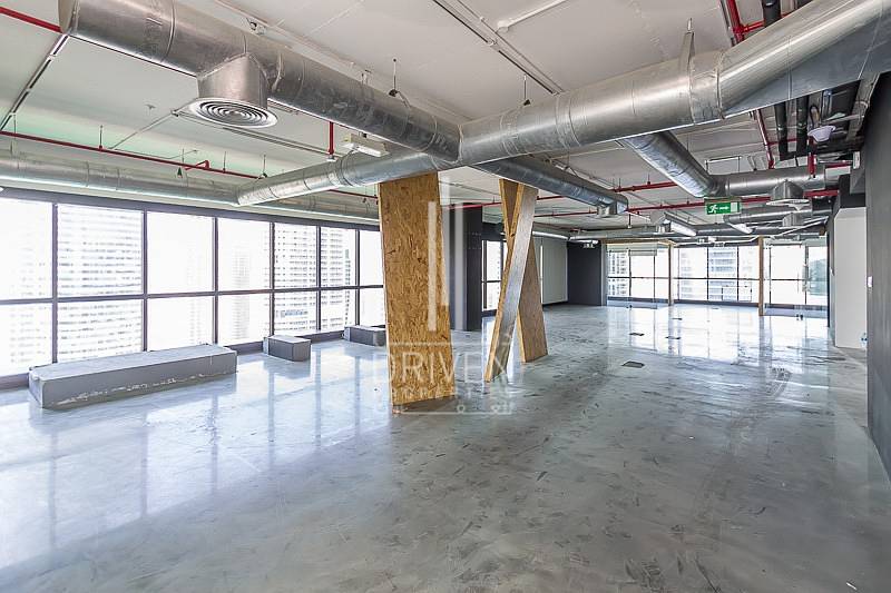 Amazingly Fully Fitted Office Space l JLT