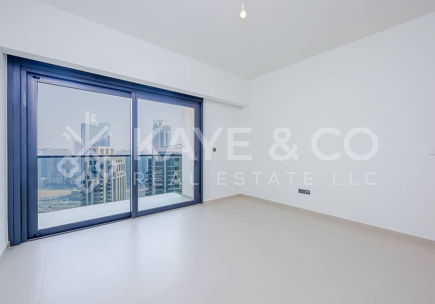 Brand New | Corner | Mid Floor | Kitchen Equipped Brand New | Corner | Mid Floor | Kitchen Equipped