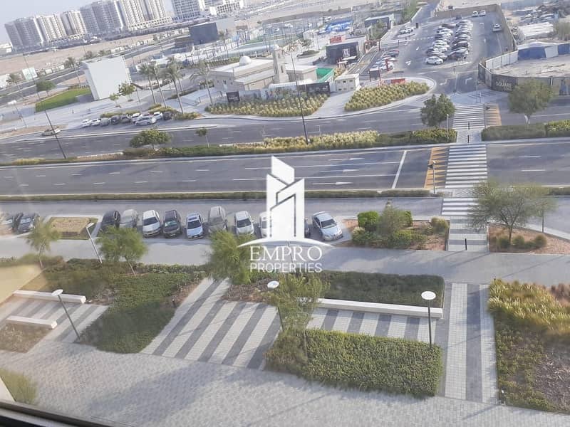 Well maintained l Lovely open views | Mid floor Well maintained l Lovely open views | Mid floor