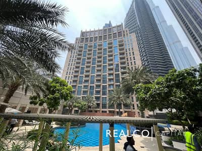 1 Bedroom Flat for Sale in Downtown Dubai, Dubai - Luxurious apartment with Spectacular  Burj Khalifa view in prime location