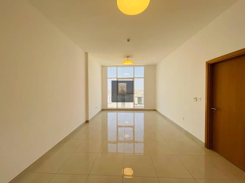 BEST DEAL: 1BHK, FAMILY BUILDING, GYM, PARKING SPACE