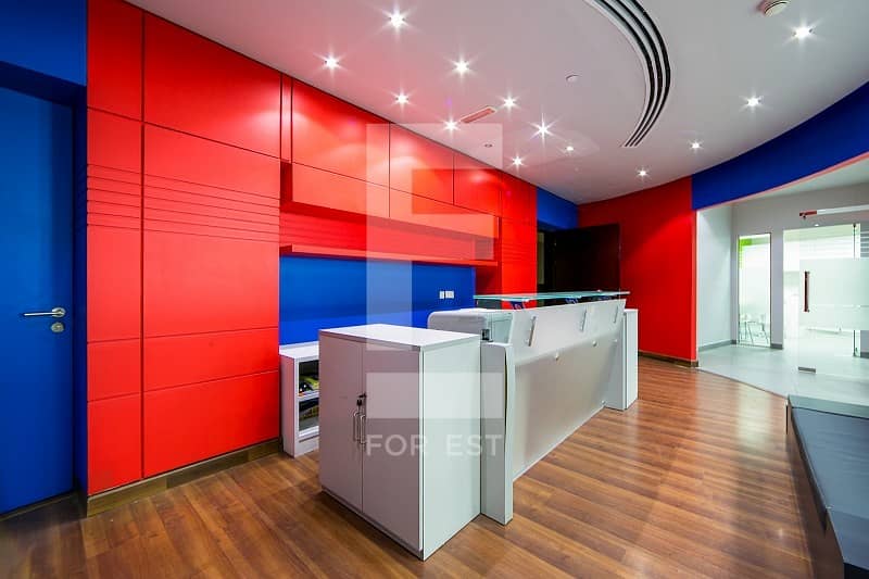 Best Deal | Upgraded | Fully Furnished Office