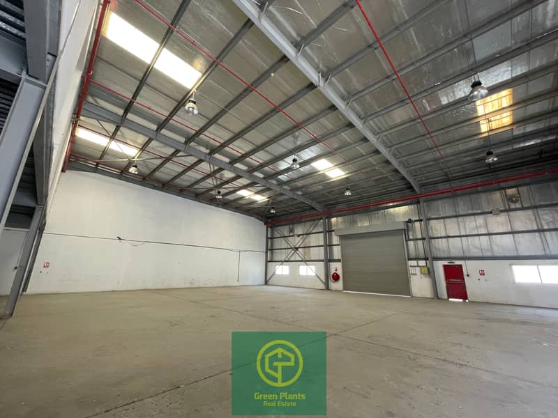 Al Quoz 14,000 sq. Ft warehouse in a prime location with easy access