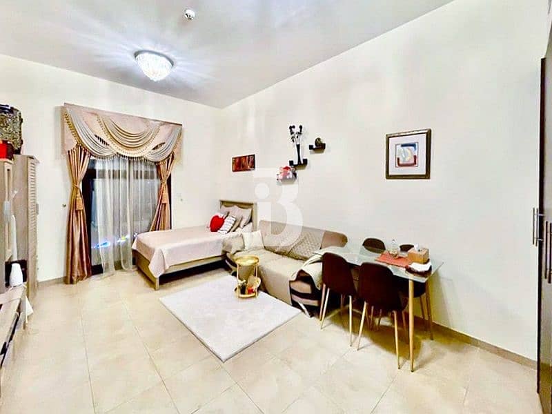 Excellent |Higher Floor | Vacant| Fully Furnished