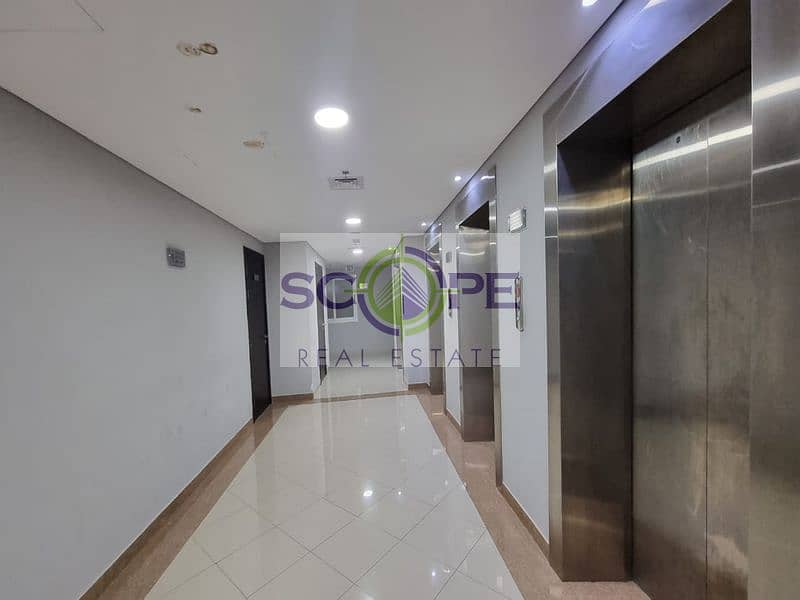 PARTIAL CANAL VIEW | SPACIOUS | MID FLOOR PARTIAL CANAL VIEW | SPACIOUS | MID FLOOR