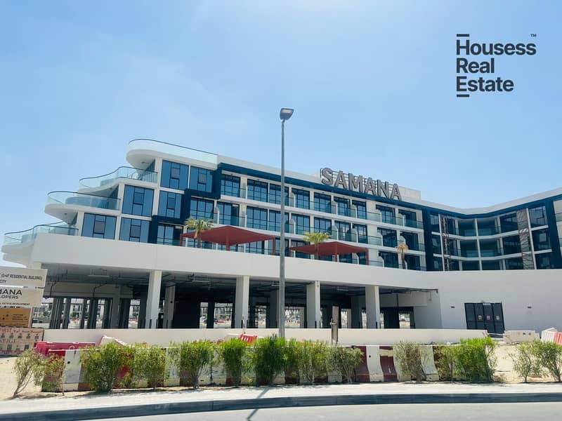 High Floor| Lake View| Prime Location High Floor| Lake View| Prime Location