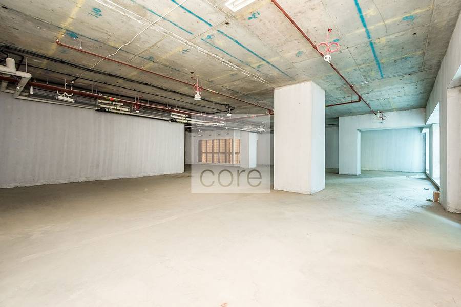 Low Floor | Combined Office Space | Latifa