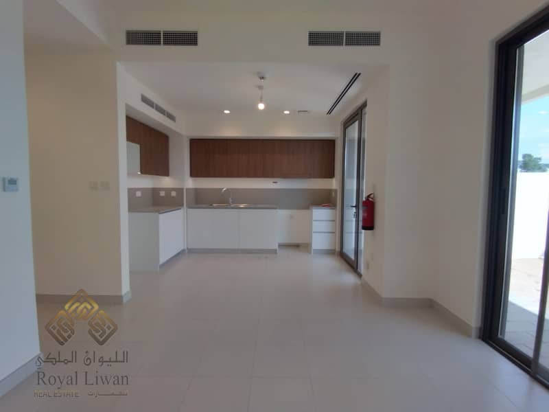 Brand New 3BR+M Villa | Luxurious Finishing | Ready to Move in