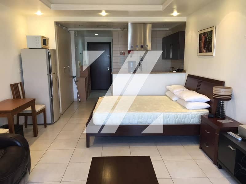 Bright Unit 2 Bedrooms | Next to the Metro Bright Unit 2 Bedrooms | Next to the Metro