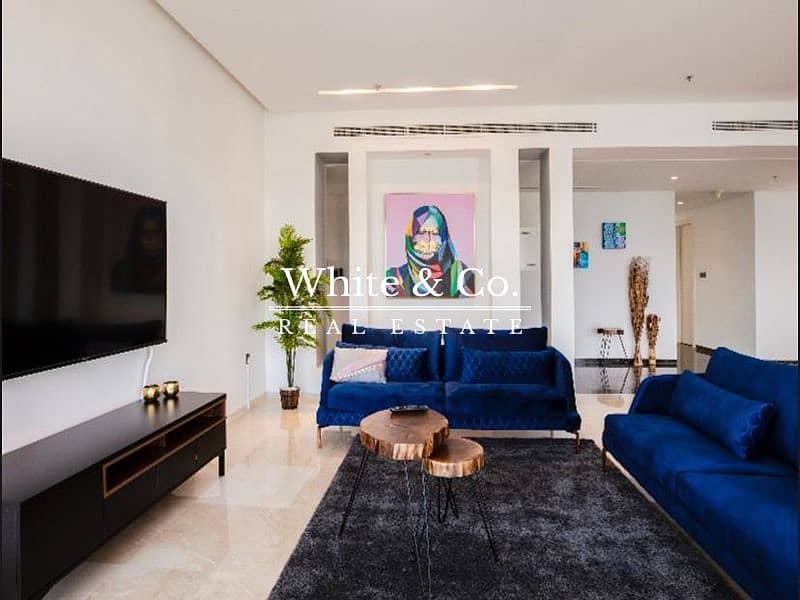 Penthouse | Skyline View | Bills Included Penthouse | Skyline View | Bills Included